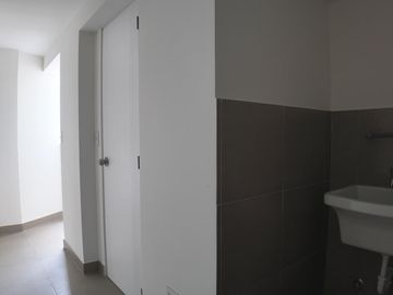 Departamento en 2do piso de Estreno