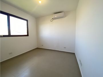 Casa en  Alquiler o Venta  – Brisas del Golf, PH Golf Gardens - LH 