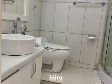 ACOGEDOR DUPLEX EN VENTA DE 2 DORMITORIOS A PASOS DE MIGUEL DASSO SAN ISIDRO