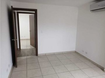 VENDO HERMOSO APARTAMENTO  EN VICTORIA HILL HATO PINTADO