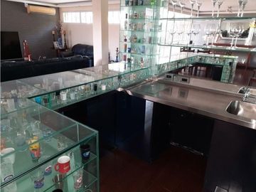 VENDO HERMOSA CASA EN LA ALAMEDA