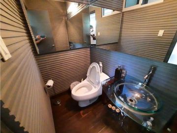 VENDO HERMOSA CASA EN LA ALAMEDA