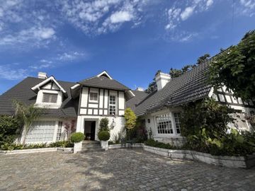 Casa Venta San Isidro 6 amb Pileta Jardín cocheras