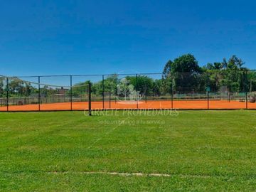 Casa en venta de 3 dormitorios con escritorio. Barrio San Pablo. Pilar.