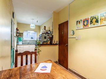 VENTA CASA 4 AMB -COCH P/2AUTOS PTIO TZA ITUZAINGÓ