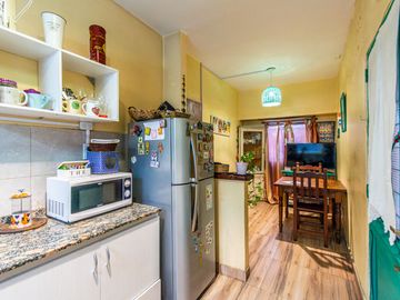 VENTA CASA 4 AMB -COCH P/2AUTOS PTIO TZA ITUZAINGÓ
