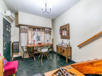 VENTA CASA 4 AMB -COCH P/2AUTOS PTIO TZA ITUZAINGÓ