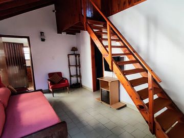 VENTA PH  y dos DEPARTAMENTOS  en  GESELL CENTRO