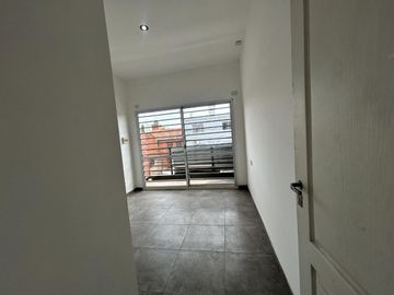 VENTA DEPTO 3 AMB CON BALCON A ESTRENAR JOSE C PAZ