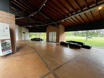 VENTA LOTE BARRIO AMARYLIS CLUB DE CAMPO ESQUINA