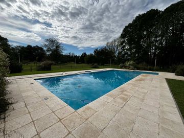 VENTA LOTE BARRIO AMARYLIS CLUB DE CAMPO ESQUINA