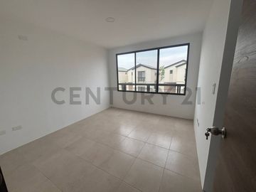Tu Nuevo Hogar en Los Prados, casas de oportunidad en venta