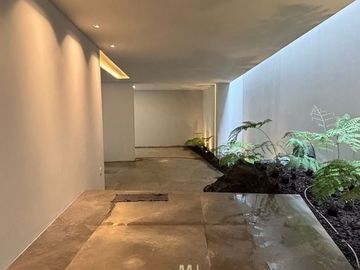 EXCLUSIVA RESIDENCIA EN VENTA