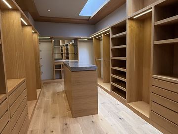EXCLUSIVA RESIDENCIA EN VENTA