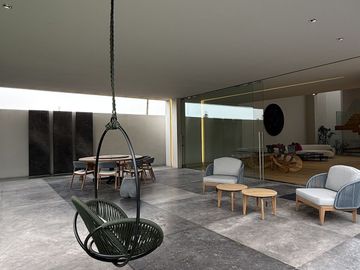 EXCLUSIVA RESIDENCIA EN VENTA