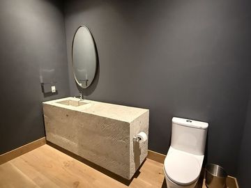 EXCLUSIVA RESIDENCIA EN VENTA