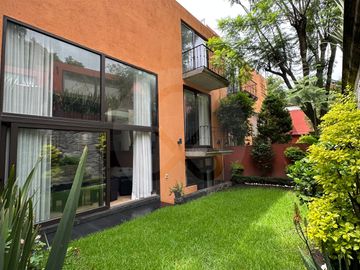 Casa en condominio en venta en Barrio Santa Catarina