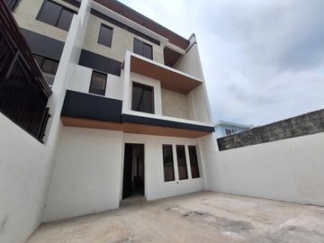 Brand new Duplex House and lot for Sale in Vista Verde Cainta