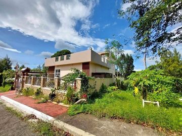 For Sale! 5 Bedroom Royale Tagaytay Estates House and Lot 13M -AJCS