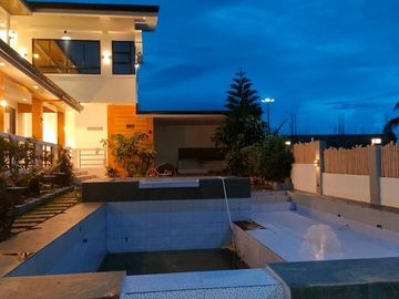 For Sale! Overlooking House and Lot in Silang Cavite with 4BR -AJCS