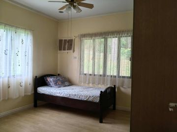 House for sale in Crosswinds Subdivision Tagaytay City very nice location