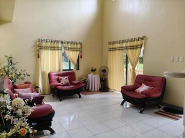 House for sale in Crosswinds Subdivision Tagaytay City very nice location