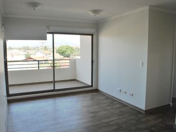Vende departamento acogedor, excelente ubicación, condomini