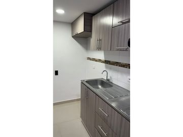 VENTA APARTAMENTO 3 PISO, VALLE DEL LILI CONJUNTO MANGUETA, CALI