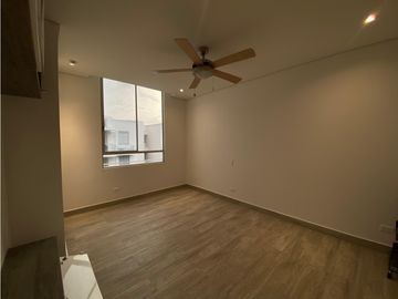 Serena del Mar - Venta de Apartamento en Cavana.