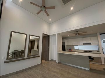 Serena del Mar - Venta de Apartamento en Cavana.