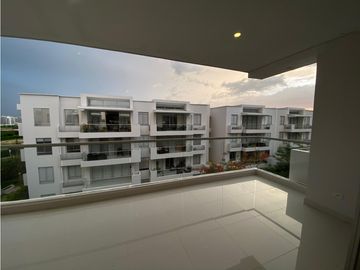 Serena del Mar - Venta de Apartamento en Cavana.