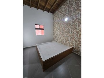 SE VENDE APARTAMENTO EN GUATAPÉ