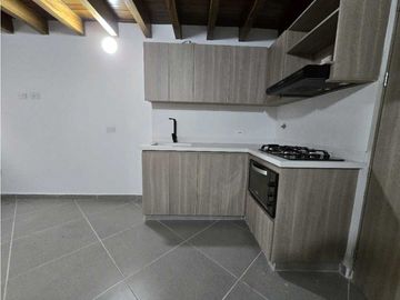 SE VENDE APARTAMENTO EN GUATAPÉ