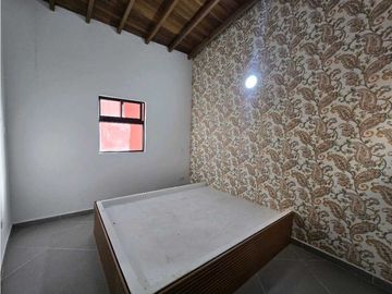SE VENDE APARTAMENTO EN GUATAPÉ
