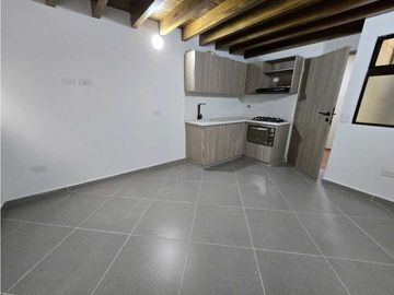 SE VENDE APARTAMENTO EN GUATAPÉ