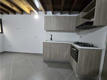 SE VENDE APARTAMENTO EN GUATAPÉ