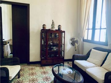 Hermosa casa en la Avenida del Libertador Santa Marta