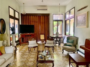 Hermosa casa en la Avenida del Libertador Santa Marta