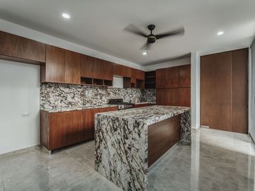 Casa en venta en Privada El Origen – Mérida