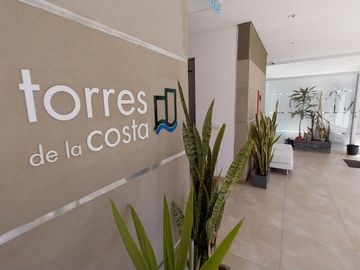 Dpto. 1 Dorm. en PB   Cochera en Complejo Cerrado 