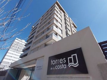 Dpto. 1 Dorm. en PB   Cochera en Complejo Cerrado 