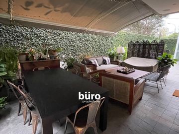 EXCLUSIVA CASA EN VENTA CON 6 DORMITORIOS EN SAN ISIDRO