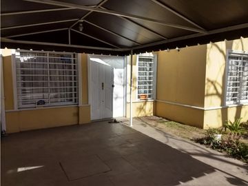 Casa en VENTA, Riobamba al 1300 Merlo Sur