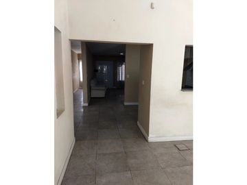 Casa en VENTA, Riobamba al 1300 Merlo Sur