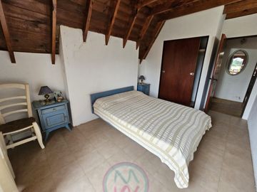 Chalet en venta de 3 dormitorios c/ cochera en Zona Sur