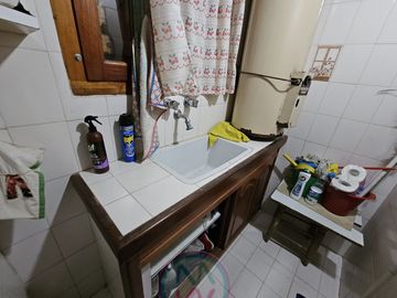 Chalet en venta de 3 dormitorios c/ cochera en Zona Sur