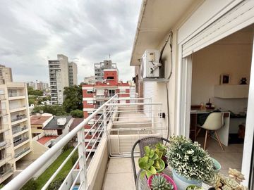 VENTA DEPTO. 2 AMB. BALCON ,TERRAZA CON 5 PARRILAS