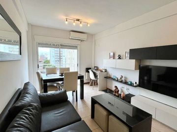 VENTA DEPTO. 2 AMB. BALCON ,TERRAZA CON 5 PARRILAS