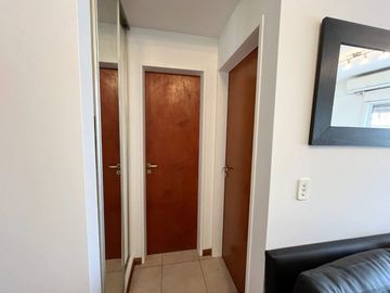 VENTA DEPTO. 2 AMB. BALCON ,TERRAZA CON 5 PARRILAS