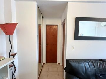 VENTA DEPTO. 2 AMB. BALCON ,TERRAZA CON 5 PARRILAS